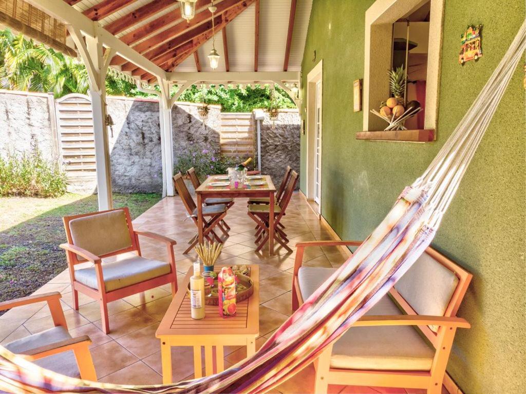 Coquette Villa Du Cap Est Le François Екстериор снимка
